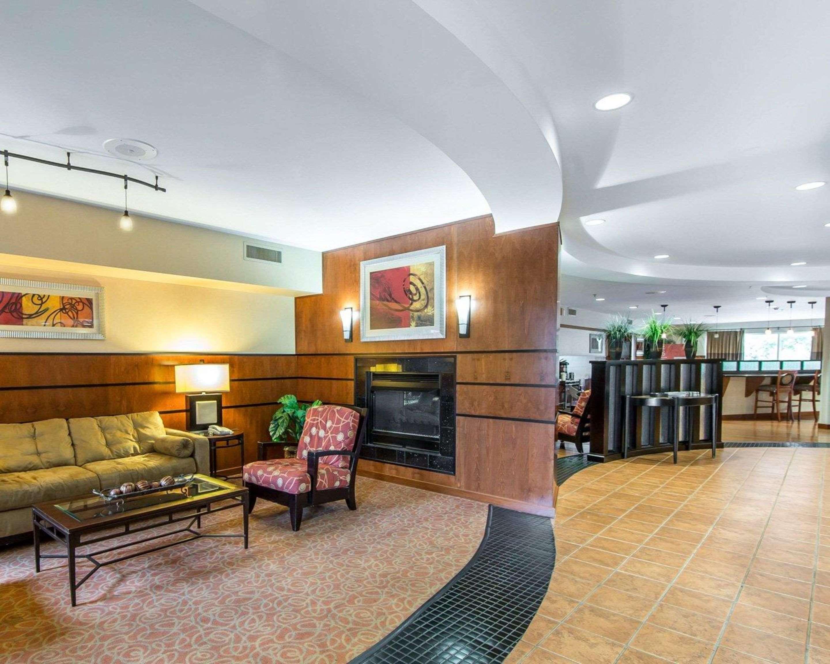 Comfort Suites North Knoxville Buitenkant foto