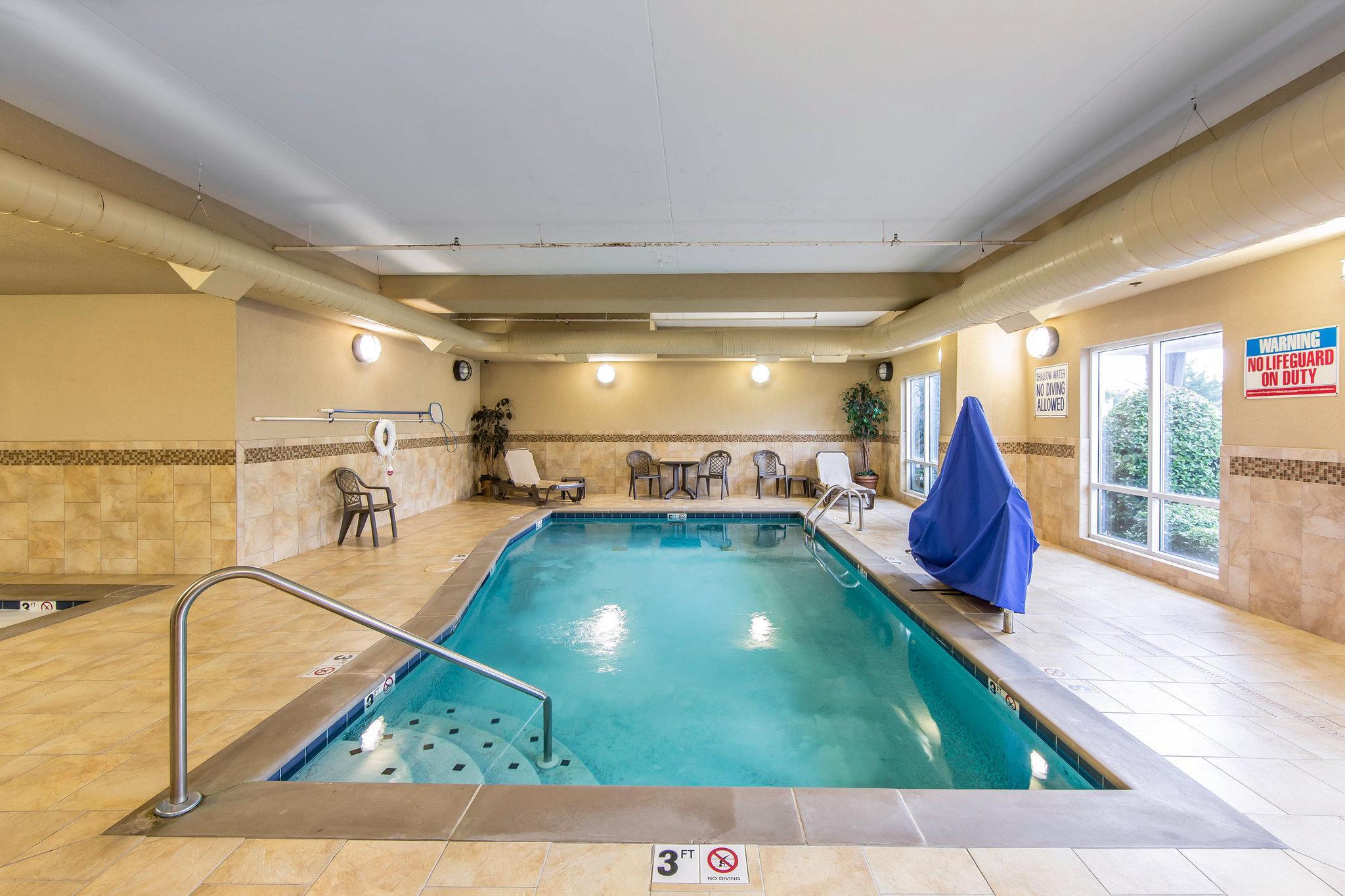 Comfort Suites North Knoxville Buitenkant foto